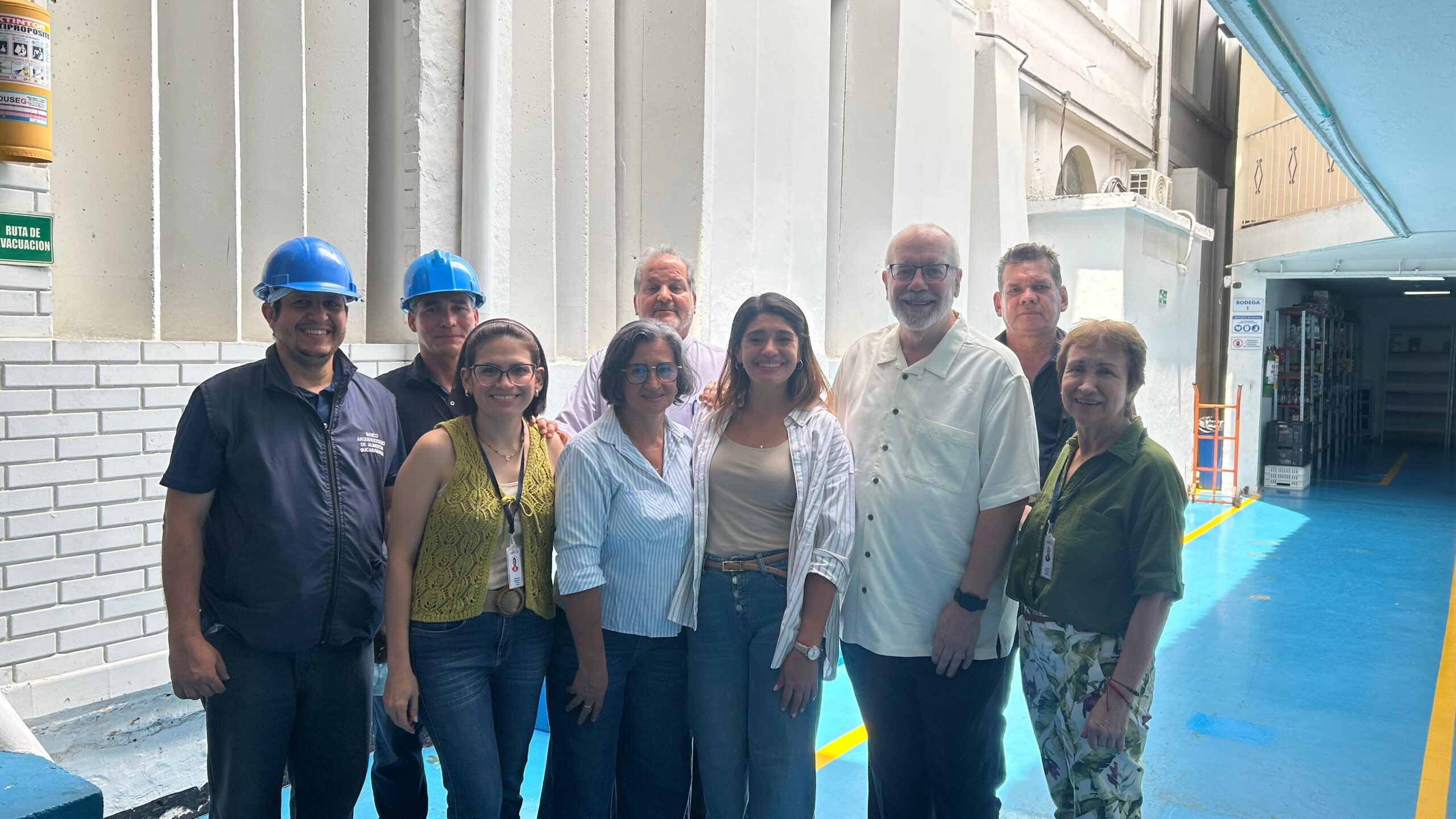 The Global Food Bank y ABACO visitan el Banco de Alimentos Bucaramanga para fortalecer la lucha contra el hambre