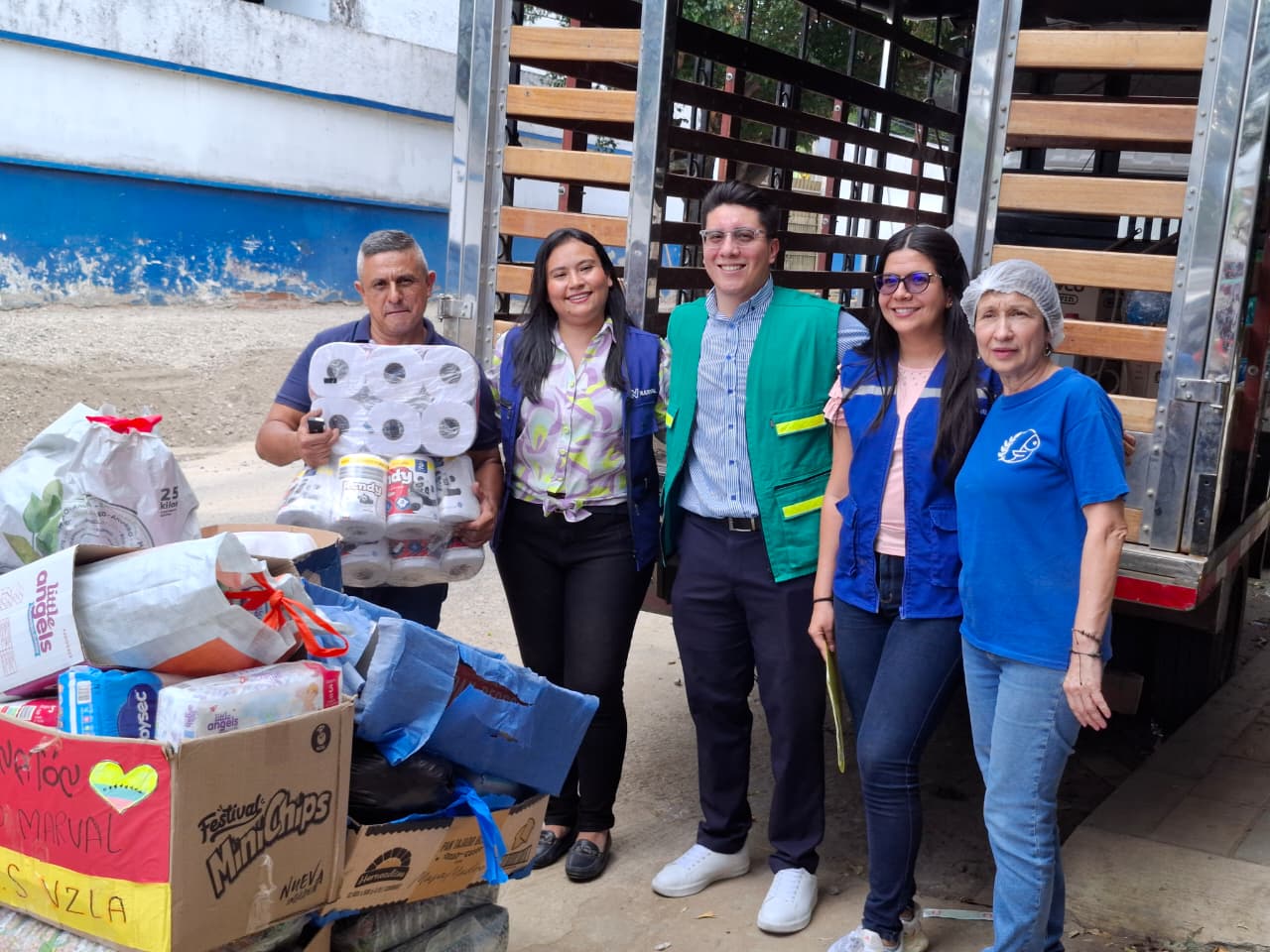 La solidaridad con Venezuela sigue creciendo: empresas, ciudadanos y voluntarios se unen a la campaña del Banco de Alimentos de Bucaramanga